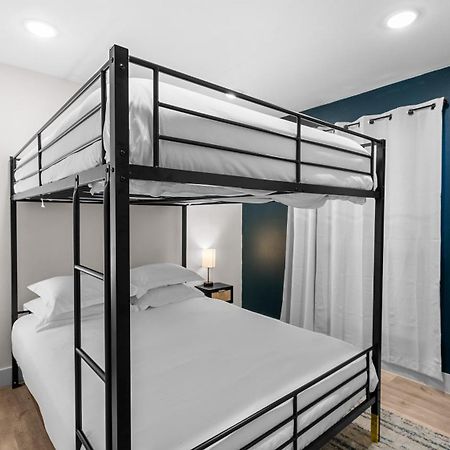 Willa Stylish 2 Bed 1 Mile To Downtown Free Parking Dallas Zewnętrze zdjęcie